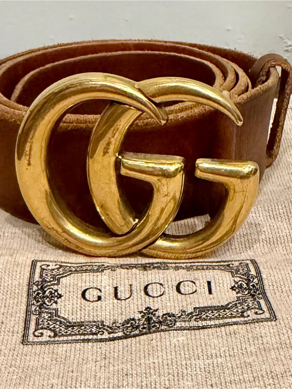 Gucci Gold Double G Buckle Distressed Brown Belt size 95